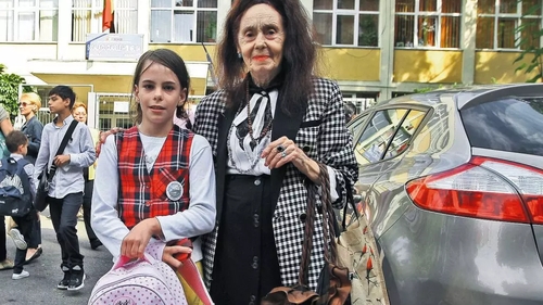 Incredibil! Cu ce medie generală a absolvit liceul fiica Adrianei Iliescu