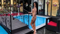 Daniela Crudu, la proba costumului de baie! Bruneta a încins atmosfera când a ieşit aşa la plajă