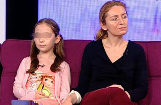 Laura Georgescu, prima soţie a lui Condrea, şi fetiţa lor