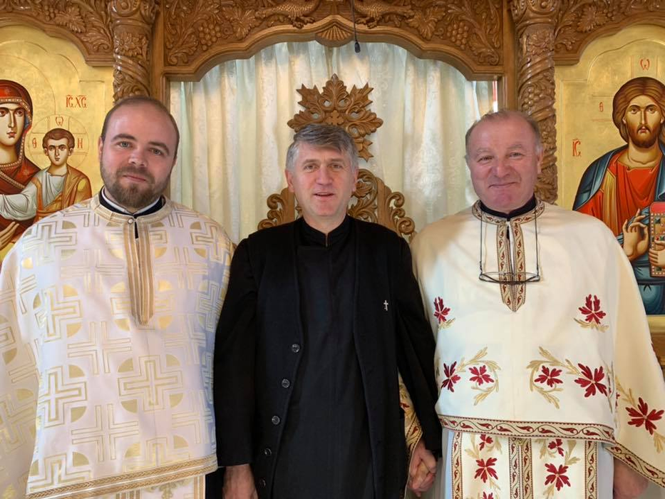 Ce schimbare! Cum arăta Cristian Pomohaci la 19 ani. Controversatul preot a fost filmat la o nuntă, unde a ținut o predică