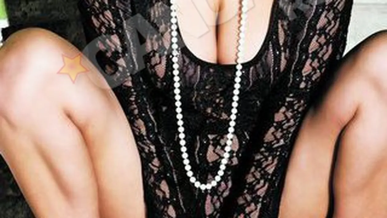 Simona Trasca s-a lecuit de fotbalisti. Ii da cu flit lui Daminuta de patru ani