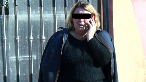 Zi si mai neagra pentru femeia care si-a prins sotul cu amanta. Mama acesteia a murit din cauza scandalului