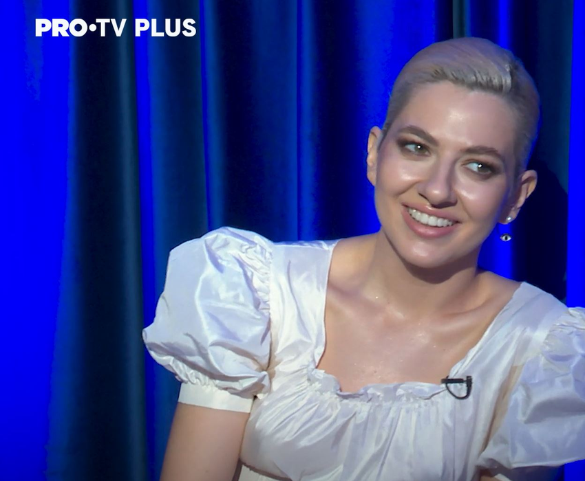Lidia Buble a dezvăluit ce face în timpul partidelor de amor! Cântăreața a vorbit și despre recordul la abstinență: “Am mai stat pe «sec» 6-7 luni”