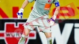 Lobont va avea un cumnat portar