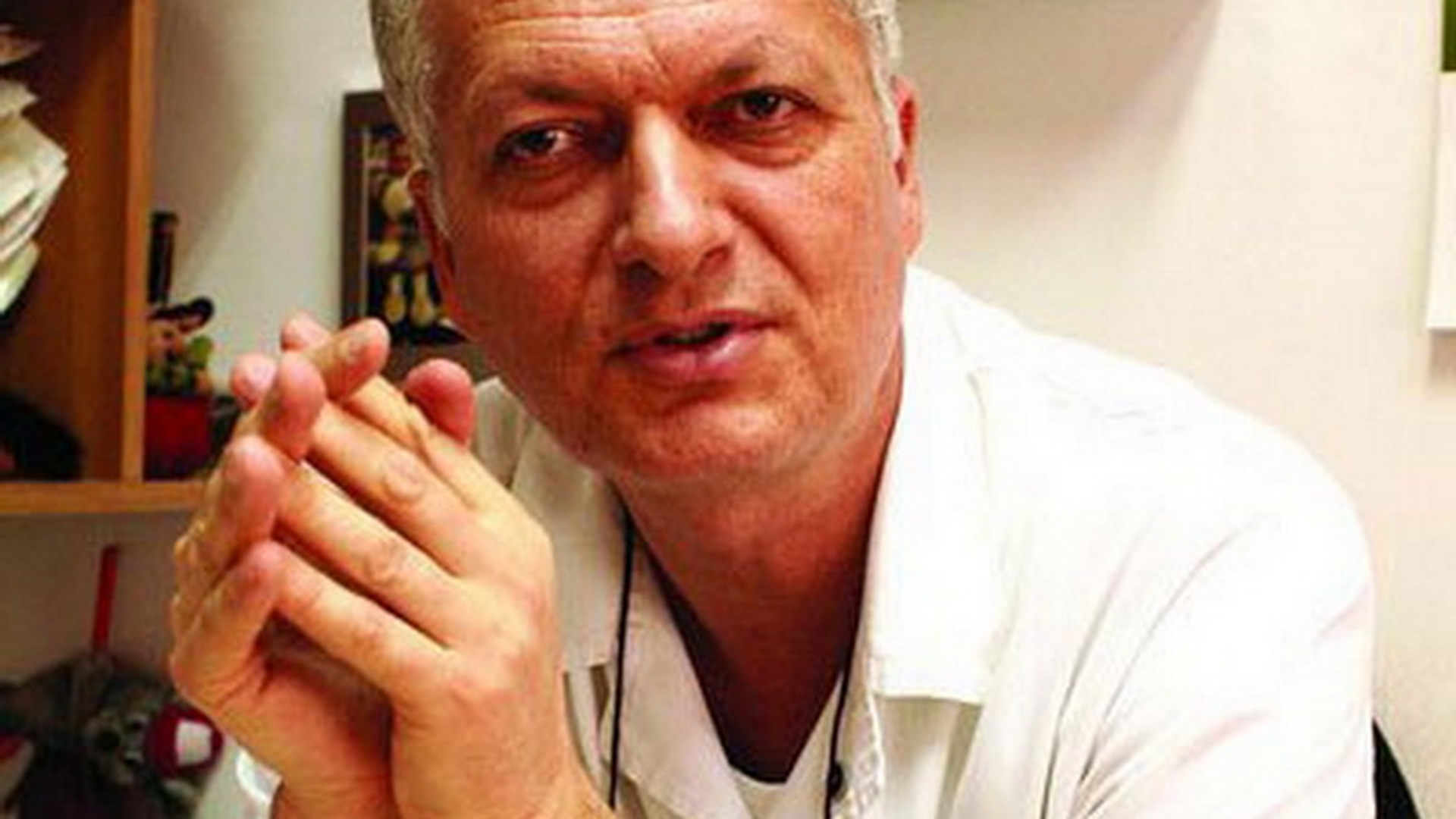 Au „operat” seifurile din incheietura! Medici de top, acuzati ca au fraudat statul cu 500.000 de euro!