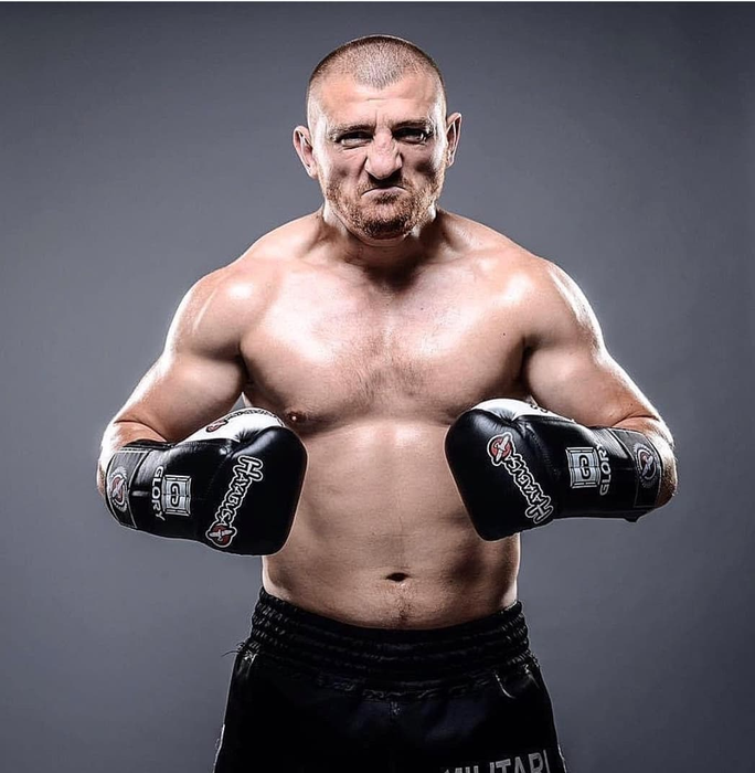 Cătălin Moroșanu a făcut marele anunț! Luptătorul își dorește să fie din nou tată. „Ne mai dorim un frățior sau o surioară pentru fata mea”