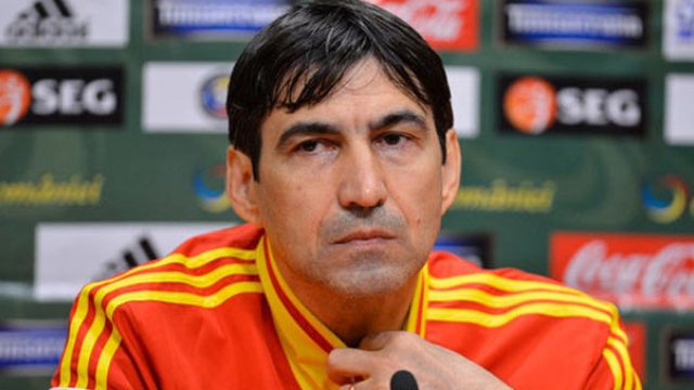 In ciuda rezultatelor Victor Piturca ramane la nationala. Afla ce a zis selectionerul.