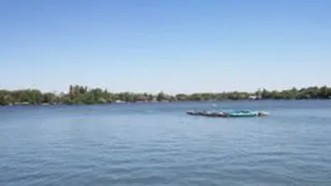 Un adolescent de 15 ani s-a inecat incercand sa salveze un prieten