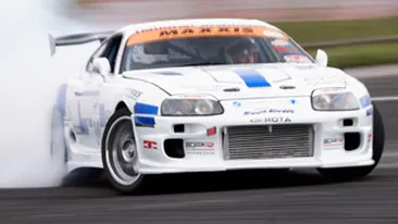 Drifturi ca-n filme la Casa Poporului, din 21 octombrie