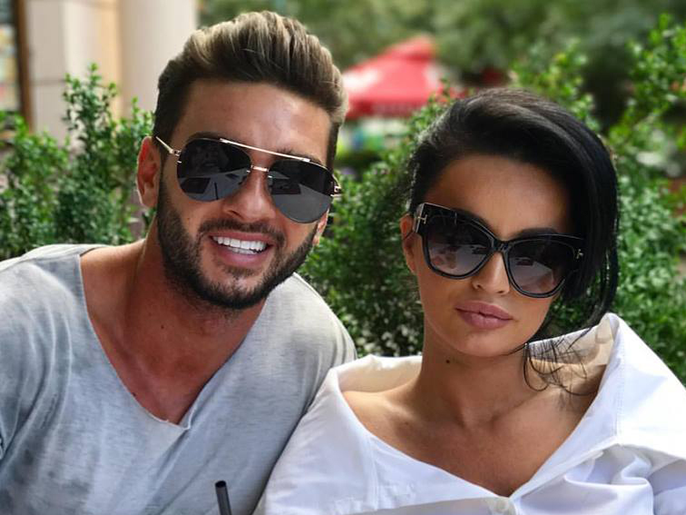 Dorian Popa a ajuns subiect de glume după ce a postat o fotografie realizată pe vremea când avea 16 ani. „Aveai pe păr gel de 1 leu”