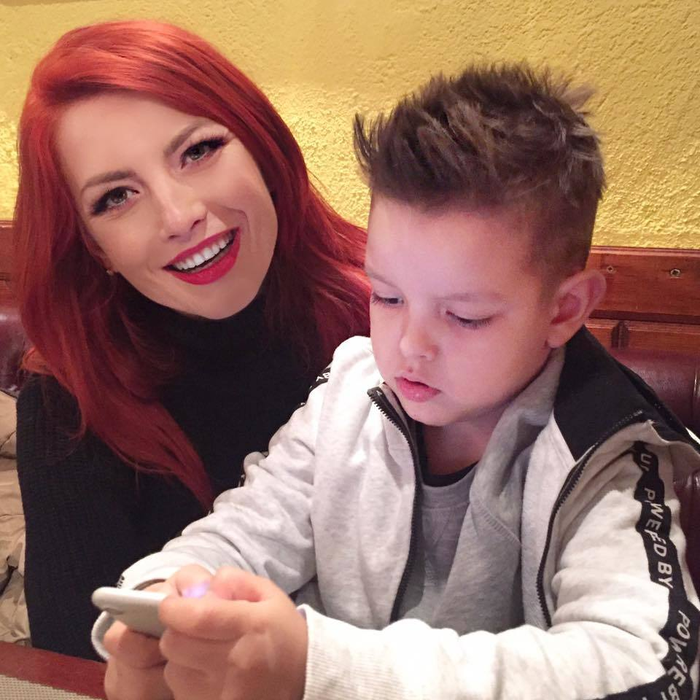 ELENA GHEORGHE se pregăteşte să devină mămică! Ce a declarat cântăreaţa! „Al doilea copil…”