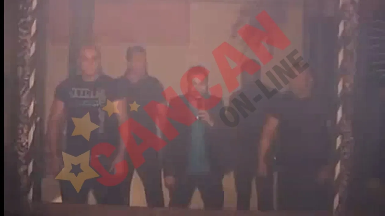 Florin Salam face show in stil Michael Jackson! Iese din pamant cu patru malaci langa el