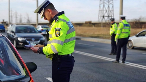 Greșeala din Noul Cod Rutier pe care puțini șoferi o cunosc. Amenda e între 582 și 725 lei + suspendarea permisului pe loc