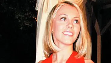 Andreea Patrascu, indragostita si romantica: Uneori si soneria personalizata a telefonului mobil este un te iubesc nerostit