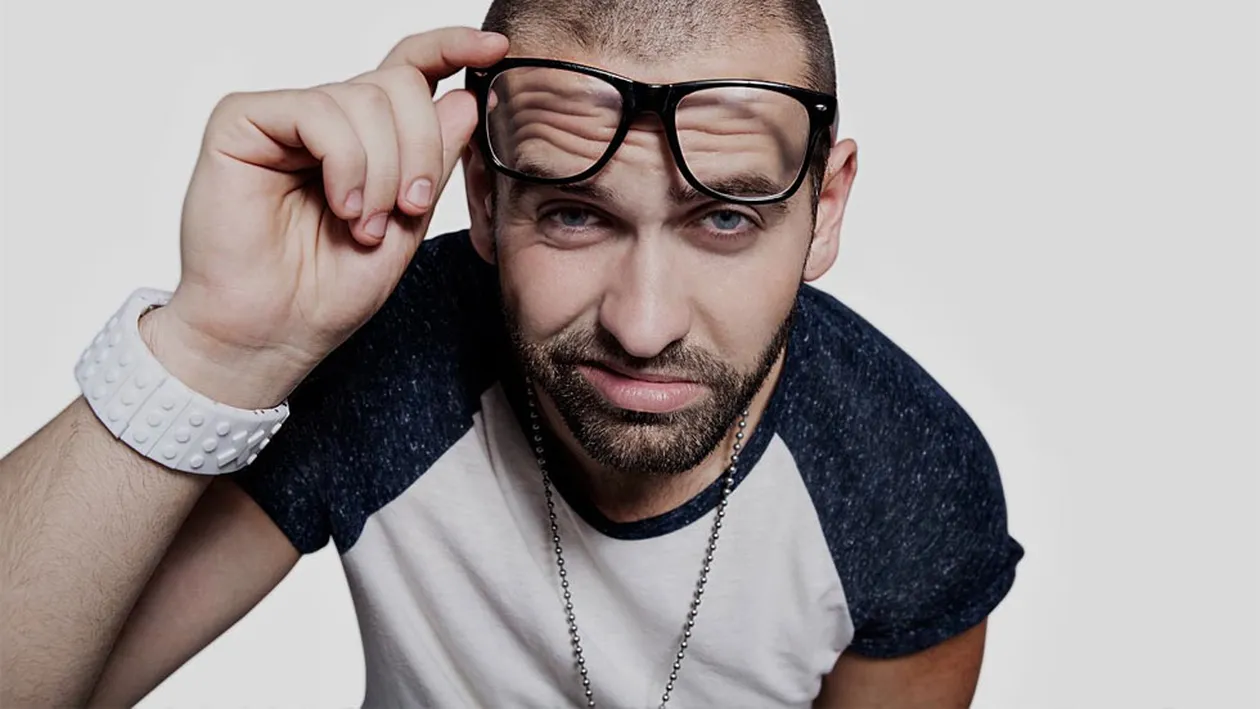 Silviu Paşca, rapper-ul de la Vocea României, e un băiat dur, dar...visează ca şi femeile! Vezi cum aşa!