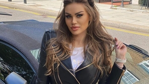 Daria Radionova a fost jefuită în miez de noapte. Fosta iubită a lui Alex Bodi a făcut primele declaraţii: "Poliția nu face nimic"