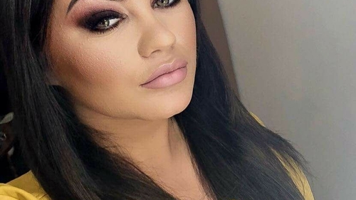 Carmen de la Sălciua a răbufnit: "Nu vreau să mă mai tot asociaţi cu Denisa Răducu!" De unde a pornit supărarea artistei!