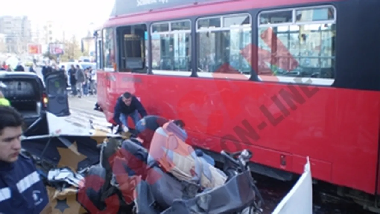 Persoana moarta in accidentul de la Iasi lucra ca agent-sef la penitenciar