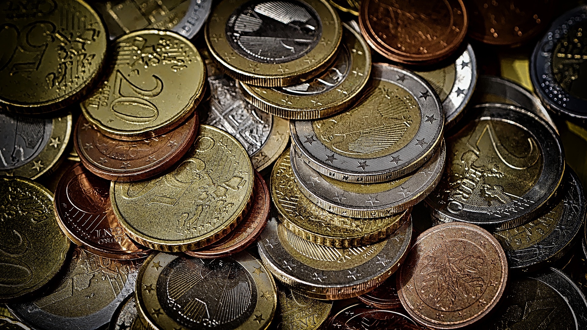 Curs valutar BNR 22 aprilie 2021. Cât valorează euro astăzi
