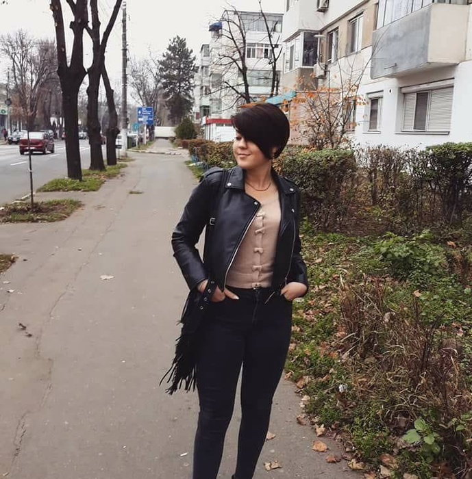 Ana Maria avea doar 21 de ani și a murit în accidentul cumplit din Brăila! Prietenii sunt devastați de pierderea ei: “Drum lin, înger frumos”
