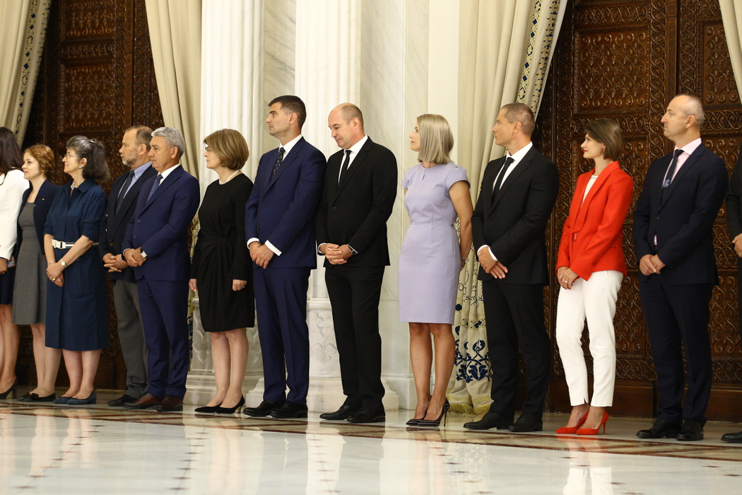 Simona Halep și-a „oficializat” relația cu Toni Iuruc în fața președintelui Klaus Iohannis! Primele imagini publice cu fericitul cuplu, la Palatul Cotroceni