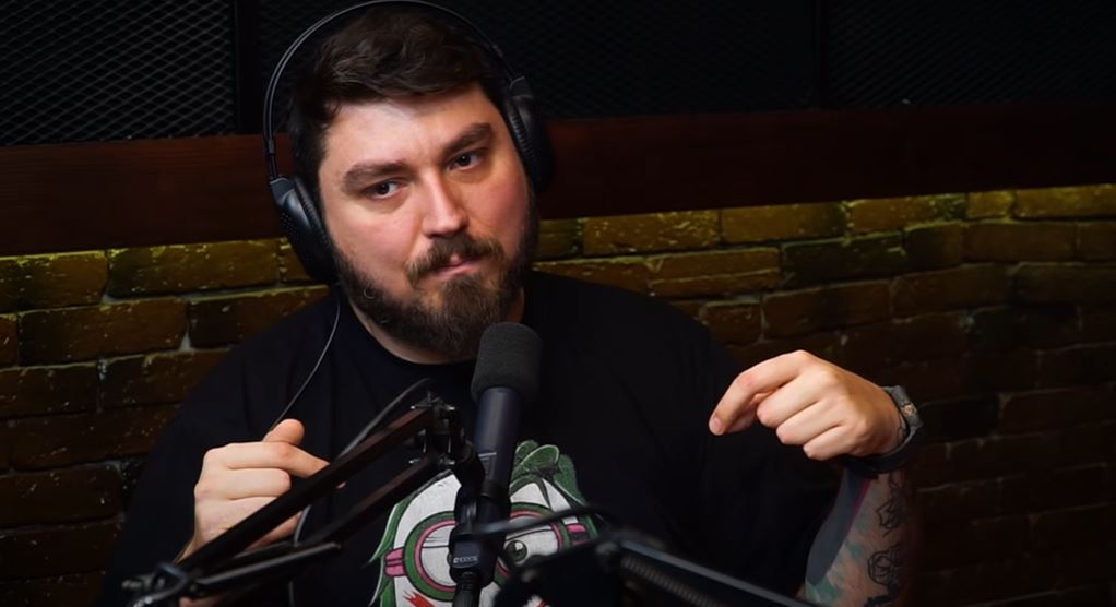 Micutzu a mărturisit ce s-a întâmplat, de fapt, duminică seara pe Calea Victoriei: ”Nu am mai putut să înghit toate c********e astea”