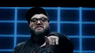 TRANSFORMAREA SOCANTA a lui Grasu XXL! Profa de sex l-a bagat la dieta si a slabit 15 kilograme! Vezi cum arata acum