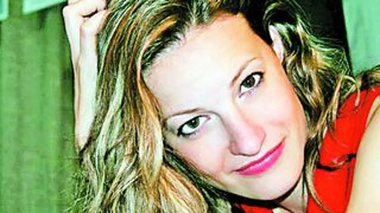 Andreea Popescu se reface dupa interventia chirurgicala. A stat patru ore pe masa de operatie