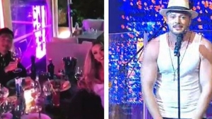 Ce cânta Victor Slav, în momentul în care Bianca era la întâlnire cu chinezul: „Domnișoară. domnișoară, ce program aveți diseară?”