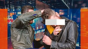 S-a lăsat cu bătaie generală și cu somn de voie în Herăstrău?! Reacția fabuloasă a pionului principal: ”Uită-te la mine, pare că m-am trezit din KO?”