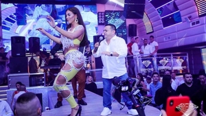 Dansatoarea preferată a lui Florin Salam a făcut show într-un club din Madrid! Alături de Adi Minune…