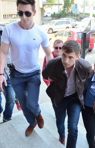 În 2013, Ştefan Manolache a fost reţinut după ce a vrut să împuşte un taximetrist