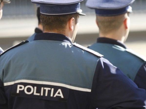 Vasluian prins în flagrant în timp ce voia să înşele un bătrân prin metoda „Accidentul”. Cum l-a „păcălit” victima