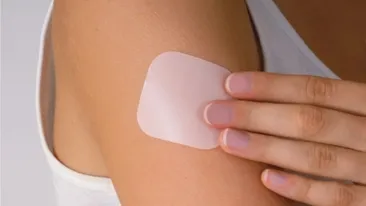 Au crescut vânzările plasturilor cu nicotină, după ce un studiu a arătat că ar putea proteja împotriva coronavirusului. Franța limitează comercializarea de substitute nicotinice