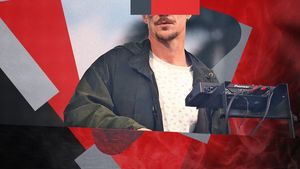 Artistul care a electrizat mii de români pe stadion dezvăluie un secret șocant: se droghează de patru ori pe săptămână! ”Mă relaxez puțin. Nu e chiar mare lucru. Nu sunt în transă”