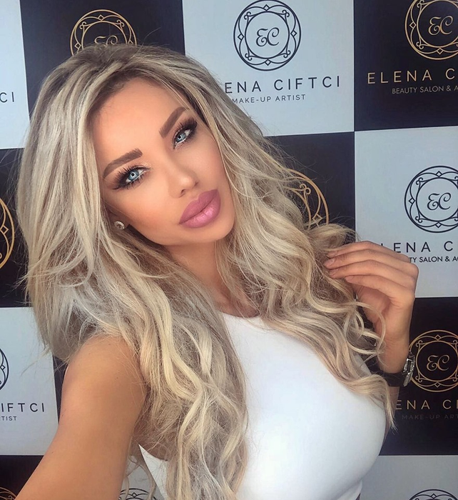 Bianca Drăgușanu și Alex Bodi, în ipostaze intime pe străzile din Croația. Imaginea a fost făcută publică