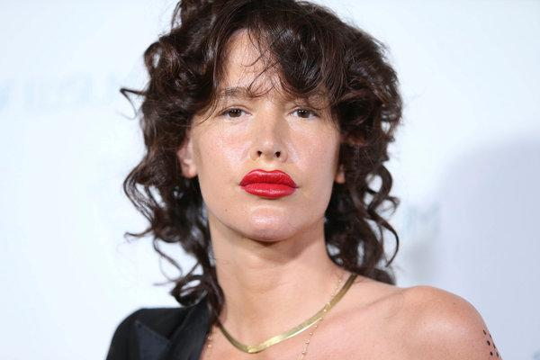 Tentativă de sinucidere la Hollywood! O cunoscută actriță de 34 de ani a fost internată