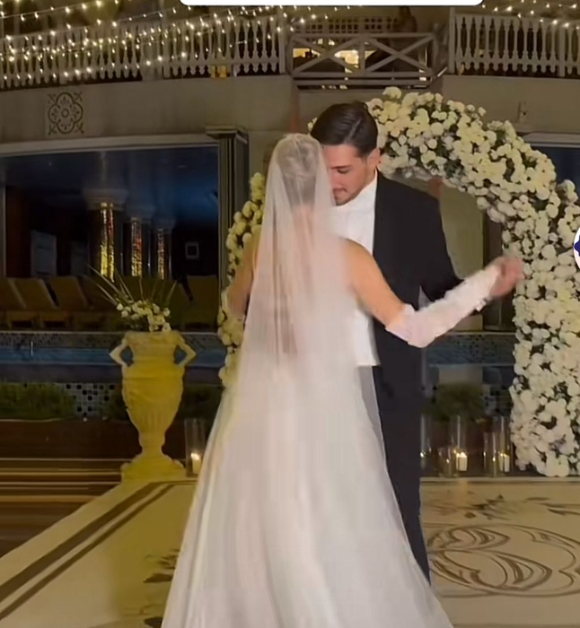 Valsul mirilor de la nunta Otiliei Bilionera cu Ali Bekir. Piesa specială aleasă de cei doi