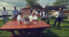 Galerie foto - poza 2