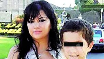 Femeia care i-a daruit lui Laurentiu Cazan un baiat stia de un an ca fiul ei are o sora vitrega in Olanda, facuta cu o rusoaica: Natasa voia ca fiica ei si baiatul meu sa se intalneasca