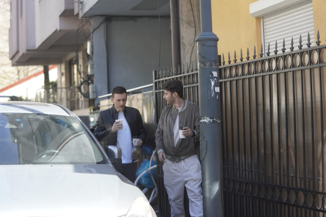Artiștii pun la cale colaborarea care "atacă" Trendingul! The Motans și Florian Rus, promenadă "pe străzile din București"