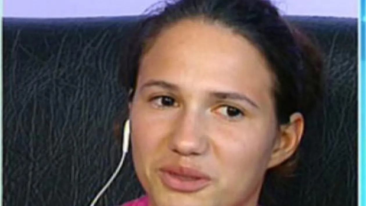 Raluca, fata violata din Vaslui, a luat o decizie neasteptata! A asteptat sa se linisteasca lucrurile, apoi...