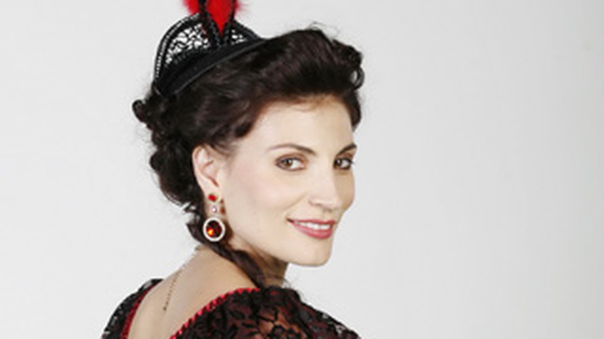 Ioana Ginghina se serbeaza la mama acasa