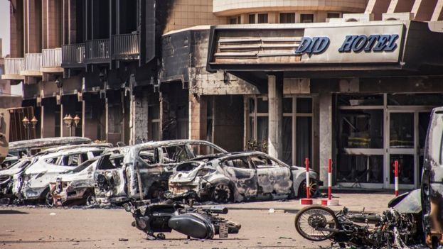 Atac terorist în BURKINA FASO! Cel puţin 17 morţi şi 10 răniţi până acum