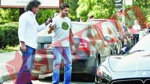 Maserati de peste 100.000 de euro, facut praf la "drive-test"