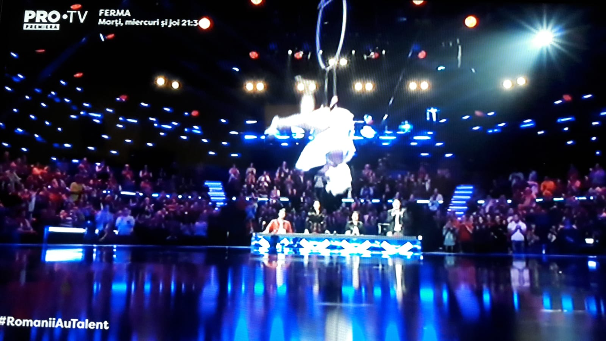 Andra, apariție surprinzătoare la “Românii au talent”, sezonul 9! Jurații show-ului suprem au fost șocați de numărul unei rusoaice cu multe kilograme în plus