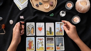 Cartea de Tarot de azi, 14 aprilie 2026. Sub influența Asului de Bâte, scânteia devine flacără și flacăra devine direcție pentru Berbec, Leu și Săgetător