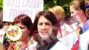 Guvernul a taiat in strada tichetele-cadou pentru profesori