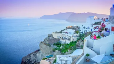 Ce prețuri sunt în Grecia în 2025. Mai merită să te duci? „Nu e ca în România, unde ți se dă o...”