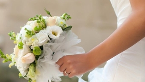 Pe asta chiar nu aţi auzit-o! Cum i-a dovedit o tânără tatălui său că este încă virgină? 